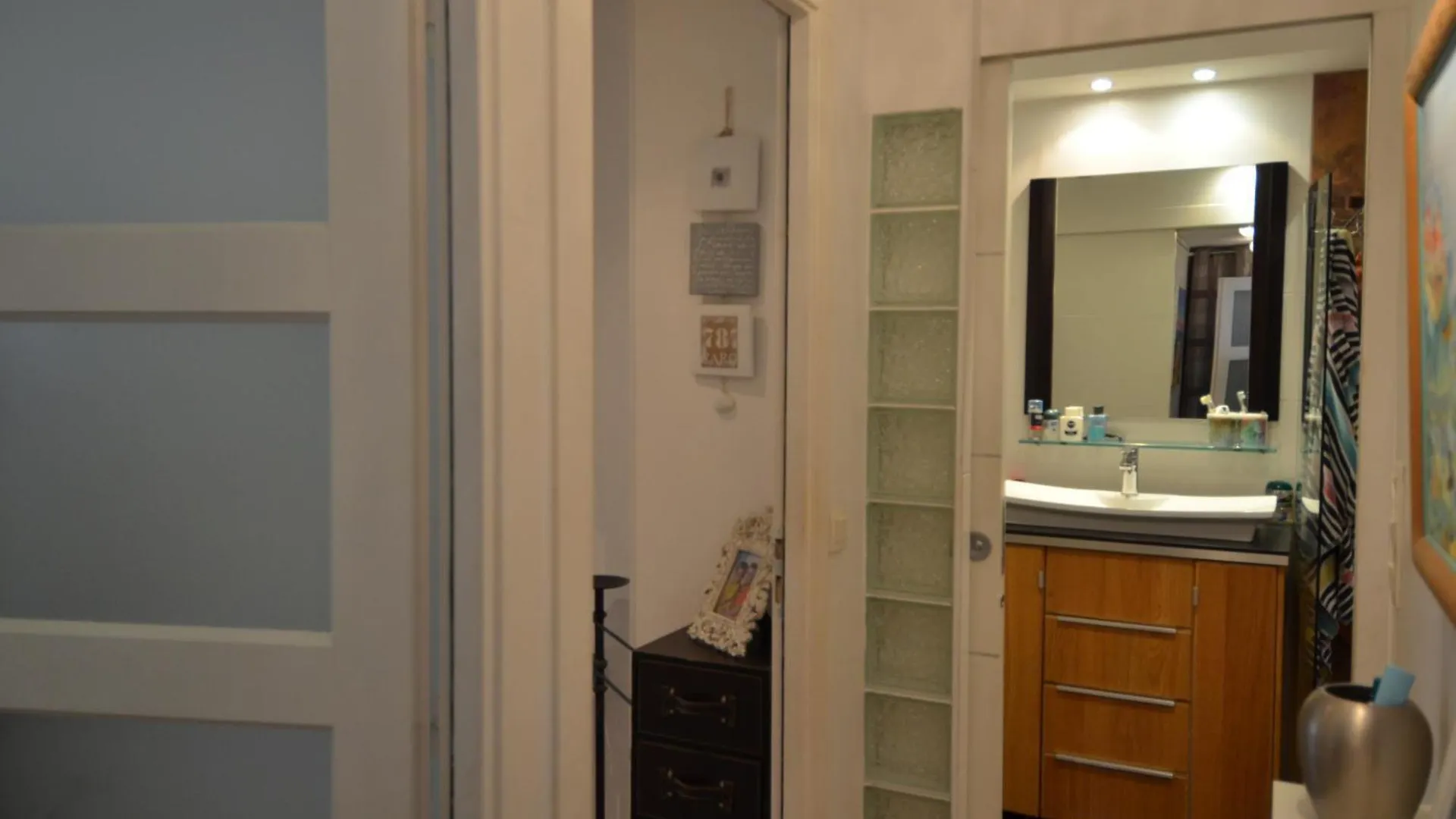 Appartement 6 personnes avec Terrasse et Jacuzzi plein cœur centre-ville quartier du Port de Nice